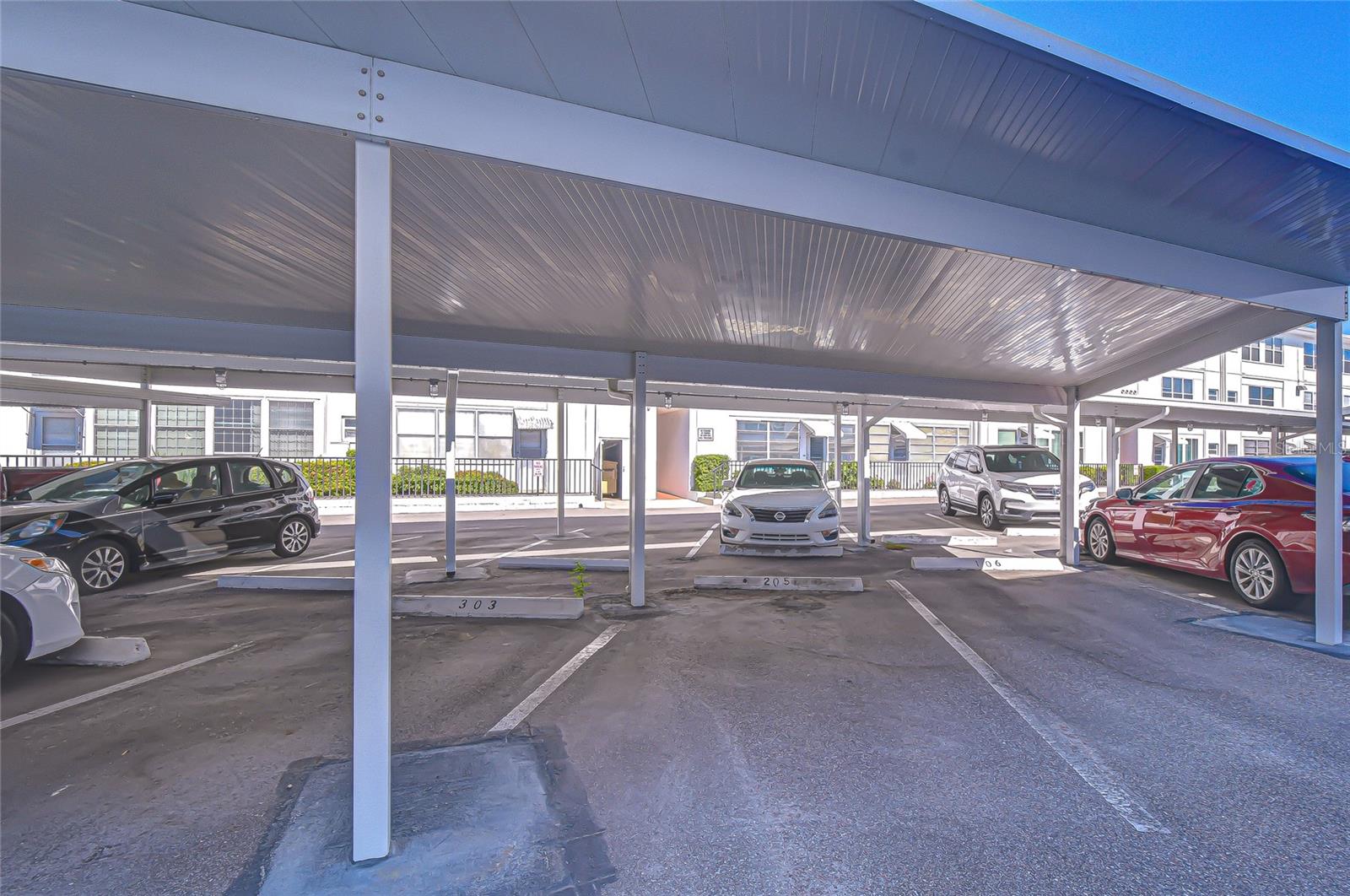 5155 9TH AVE N #205, ST PETERSBURG, FL, 33710