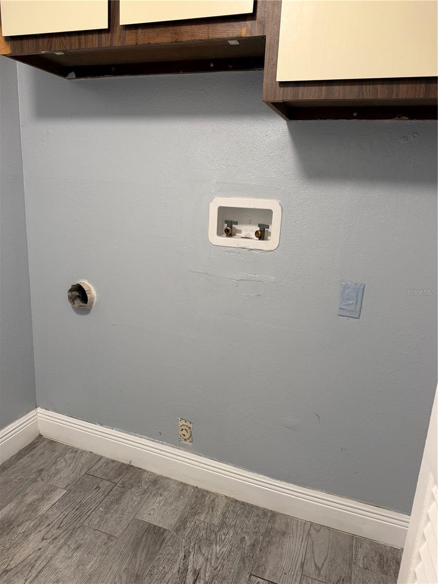 7409 ABONADO RD #7409, TAMPA, FL, 33615