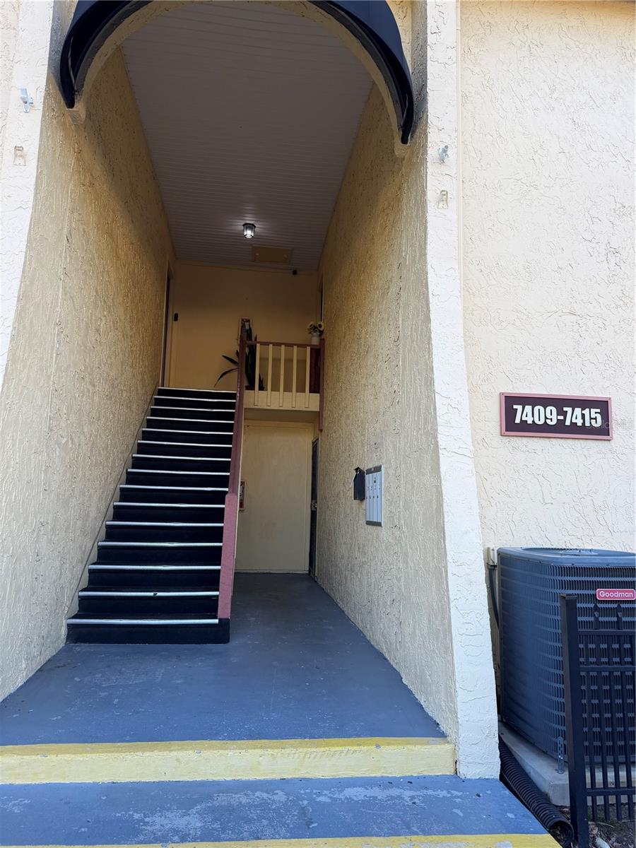 7409 ABONADO RD #7409, TAMPA, FL, 33615