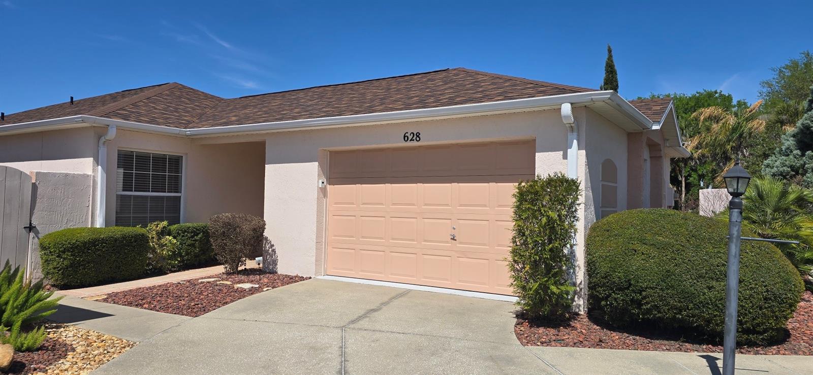 628 DOMINGUEZ DR, LADY LAKE, FL, 32159