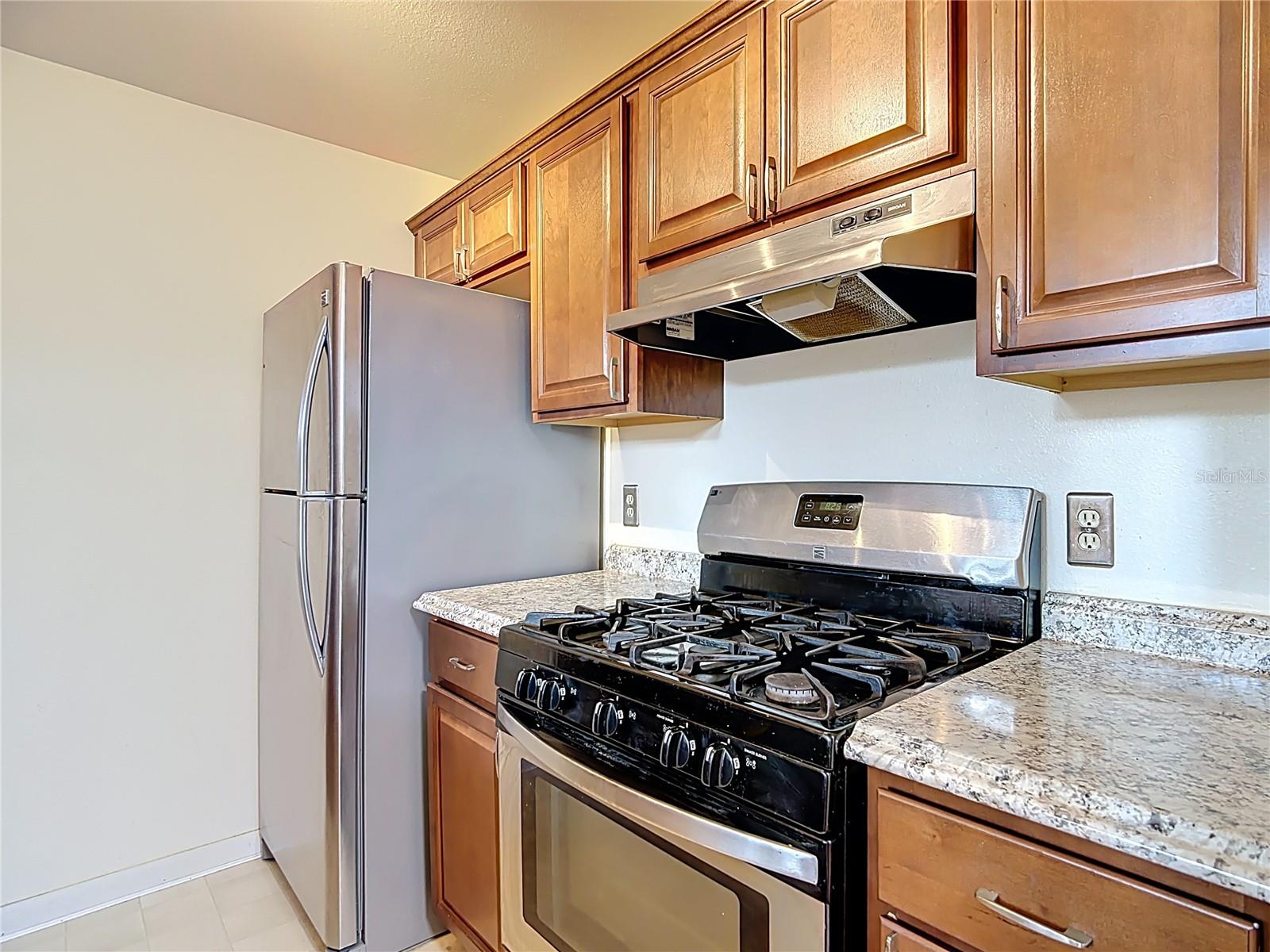 2040 SAN MARCOS DR SE #202, WINTER HAVEN, FL, 33880