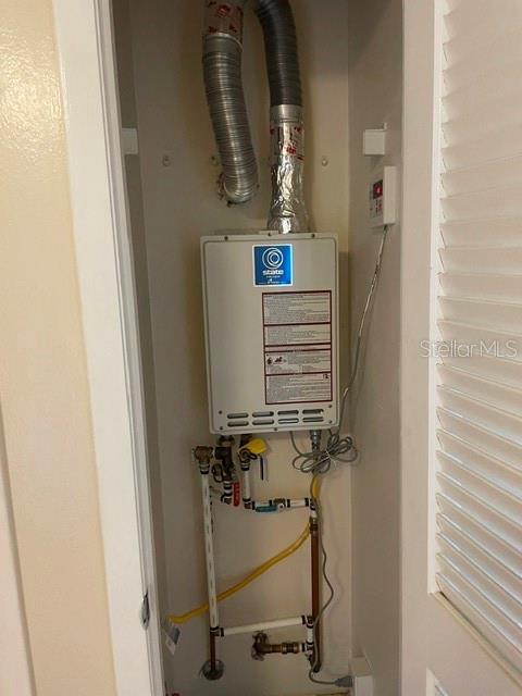 2040 SAN MARCOS DR SE #202, WINTER HAVEN, FL, 33880