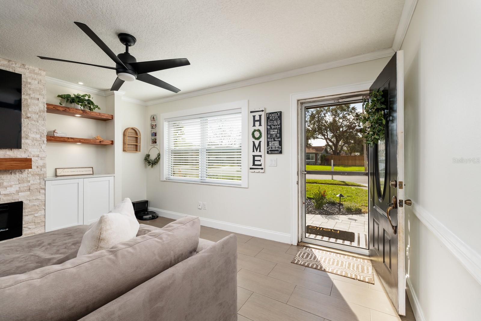 9481 MONICA DR, SEMINOLE, FL, 33777