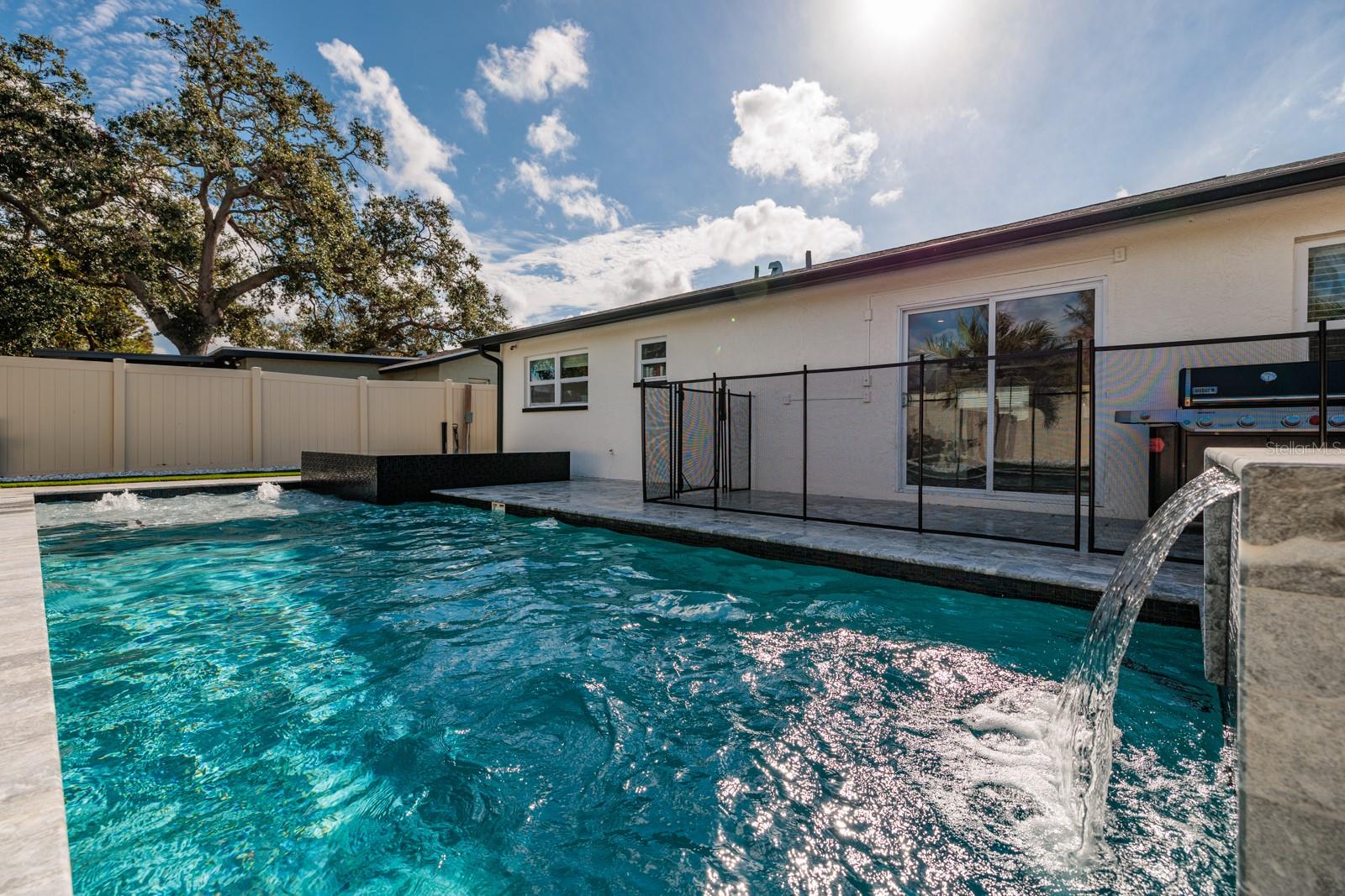 9481 MONICA DR, SEMINOLE, FL, 33777