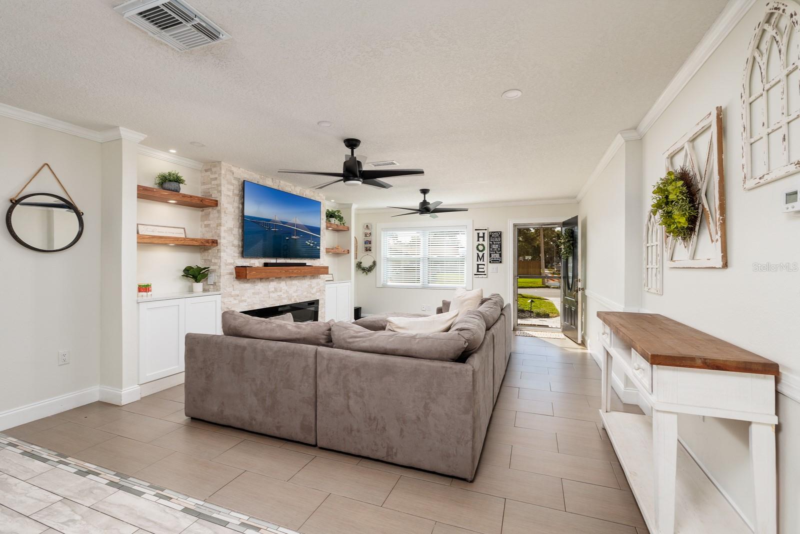 9481 MONICA DR, SEMINOLE, FL, 33777