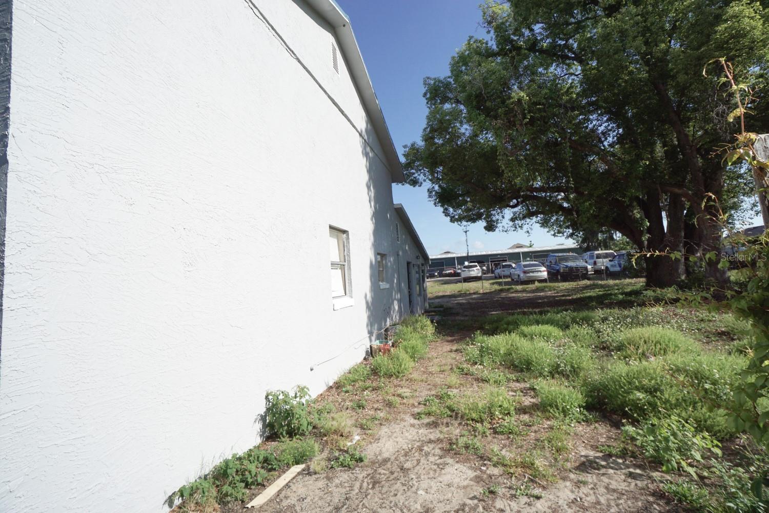 53 BLUFF LAKE RD, MASCOTTE, FL, 34753