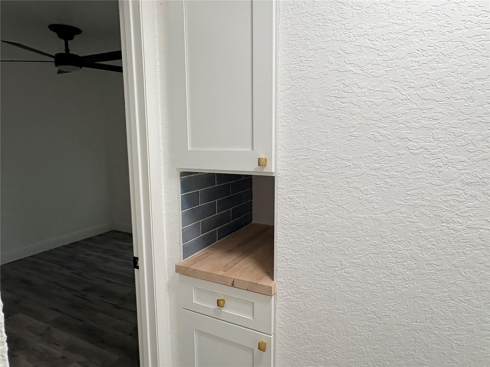 10320 COUNTY LAKE DR, PORT RICHEY, FL, 34668