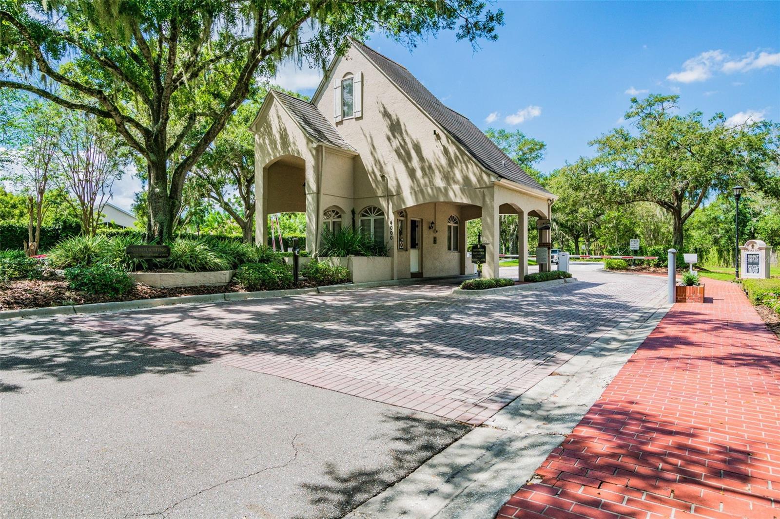 19004 SAINT LAURENT DR, LUTZ, FL, 33558