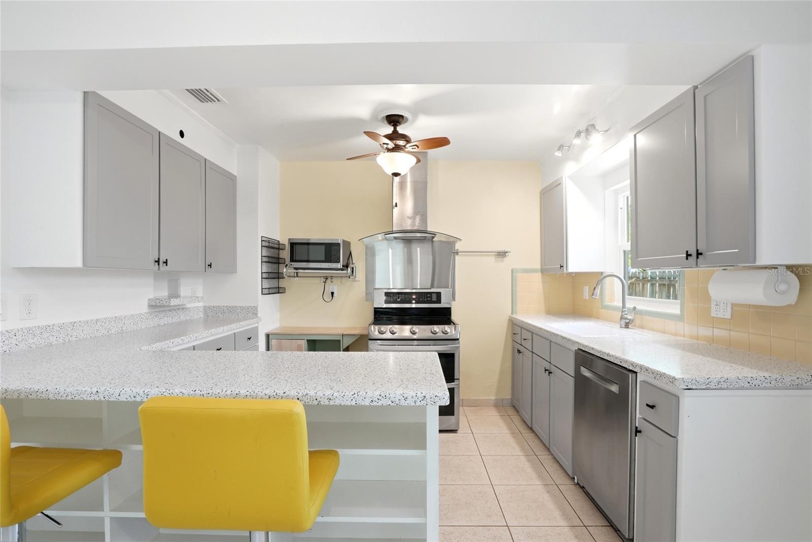 4624 27TH AVE S, GULFPORT, FL, 33711