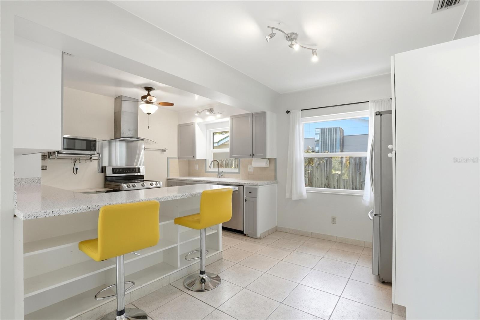 4624 27TH AVE S, GULFPORT, FL, 33711