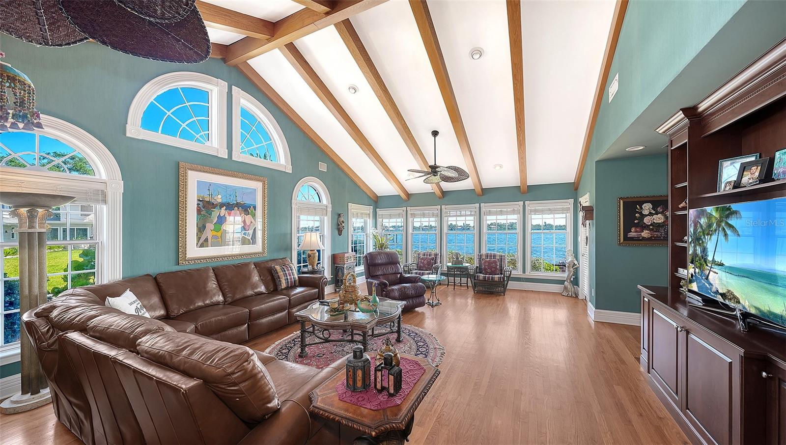1249 S BASIN LN, SARASOTA, FL, 34242