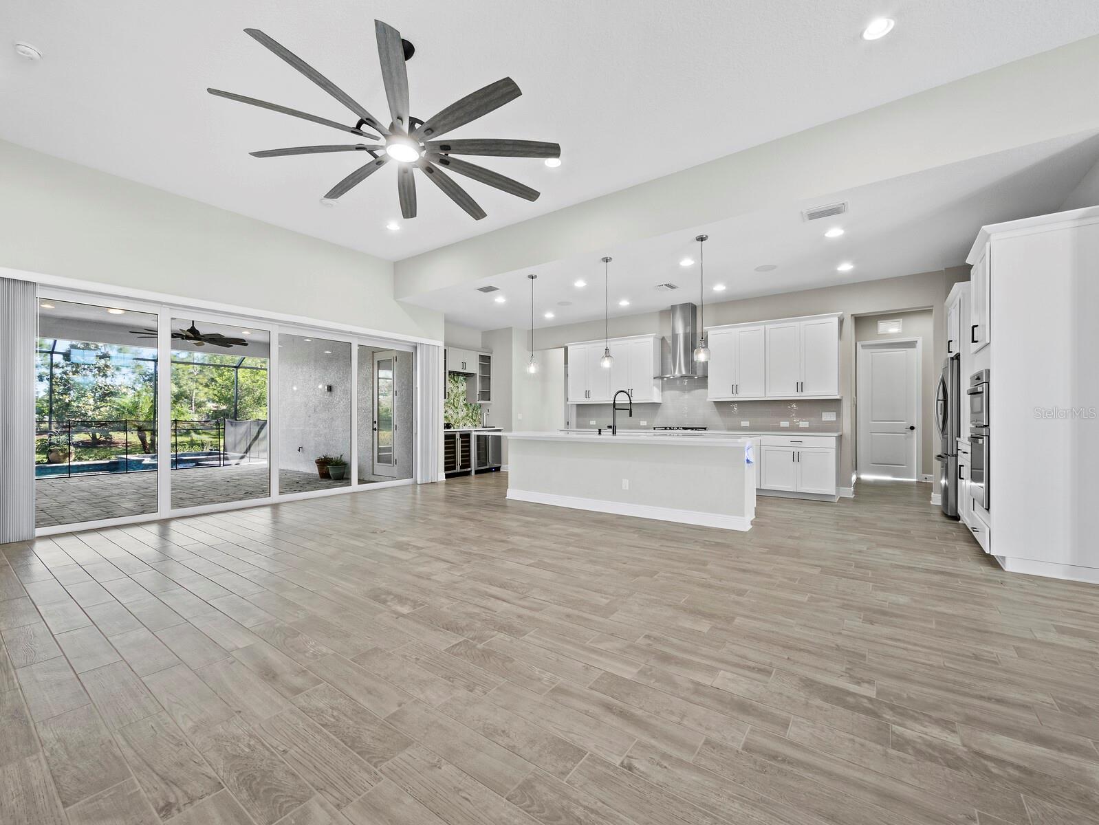 6129 LUNGO LAGO DR, SARASOTA, FL, 34241