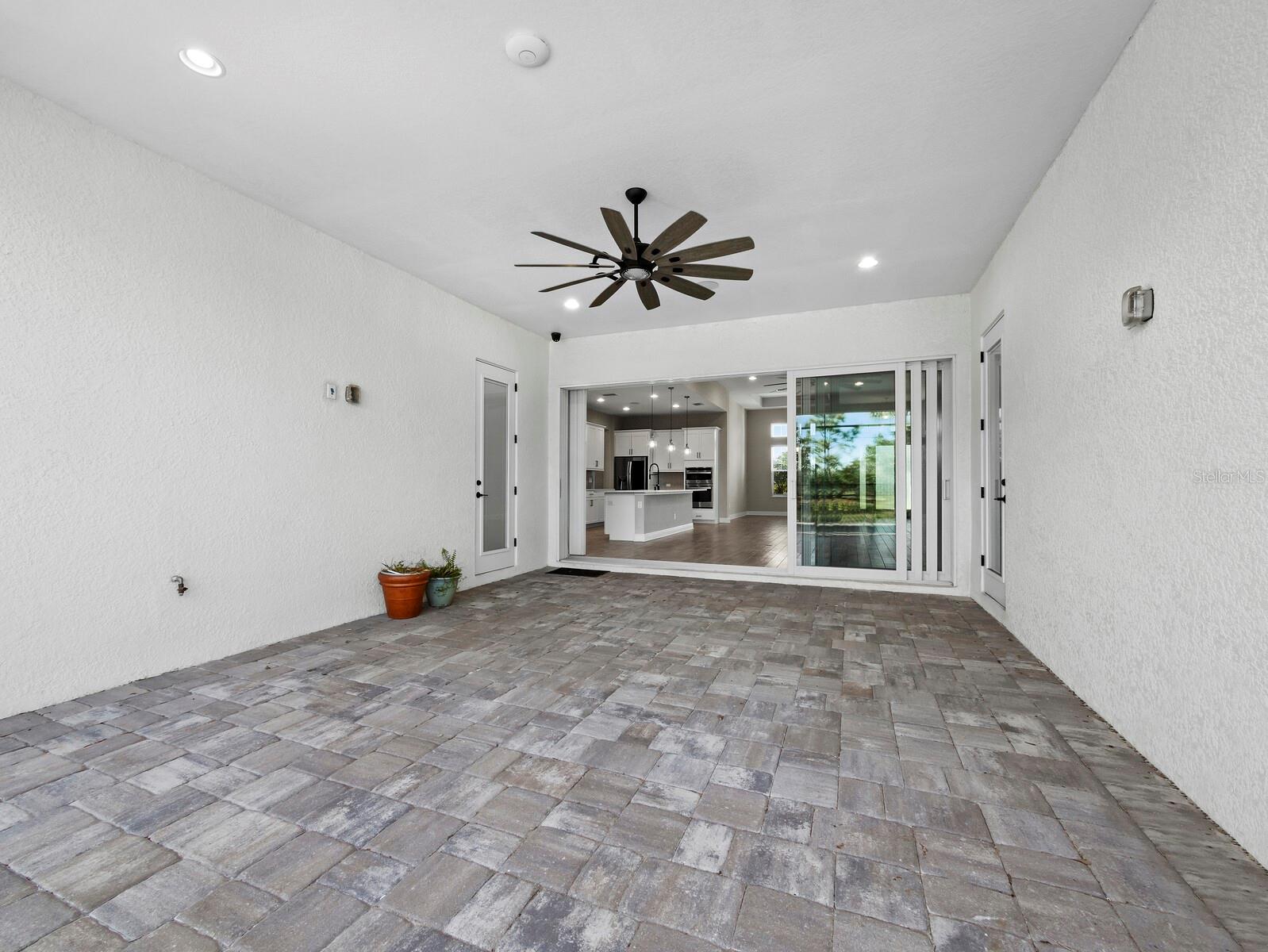 6129 LUNGO LAGO DR, SARASOTA, FL, 34241