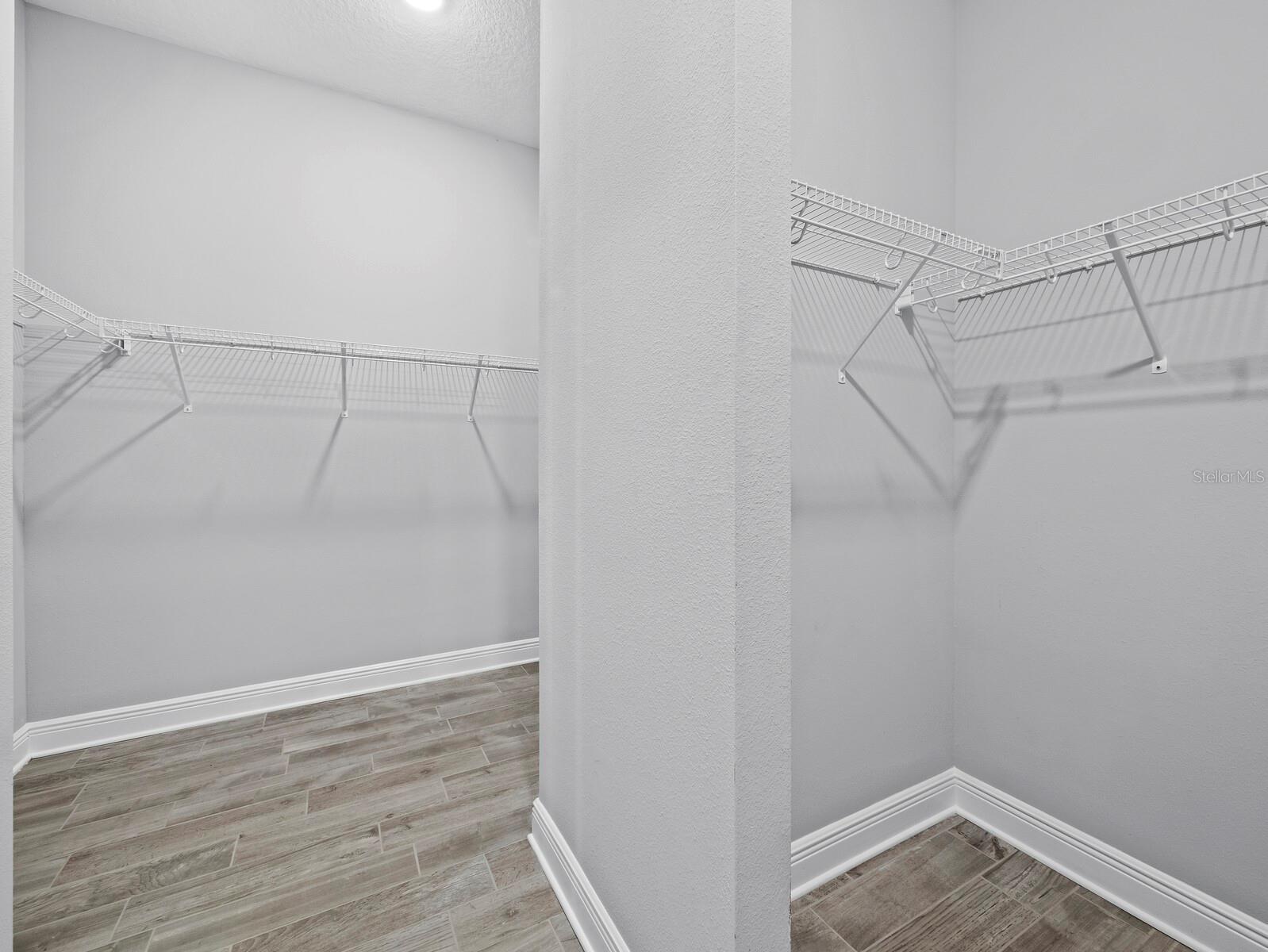 6129 LUNGO LAGO DR, SARASOTA, FL, 34241