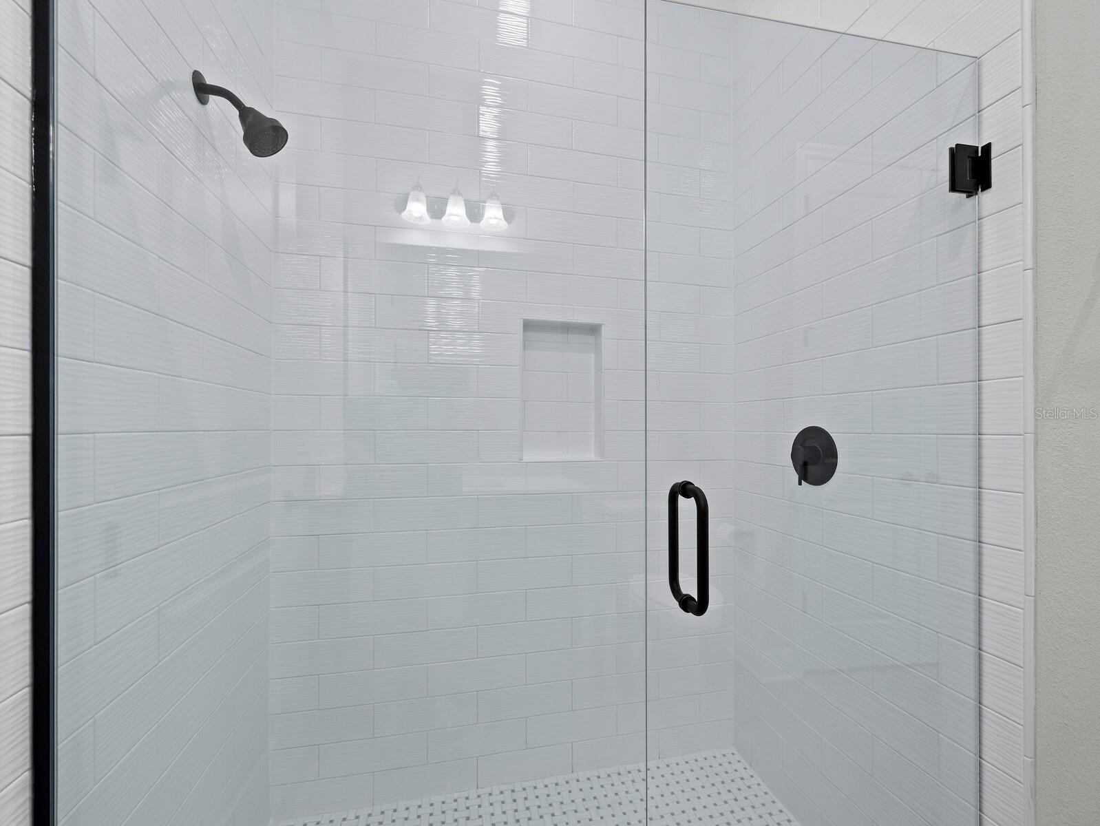 6129 LUNGO LAGO DR, SARASOTA, FL, 34241