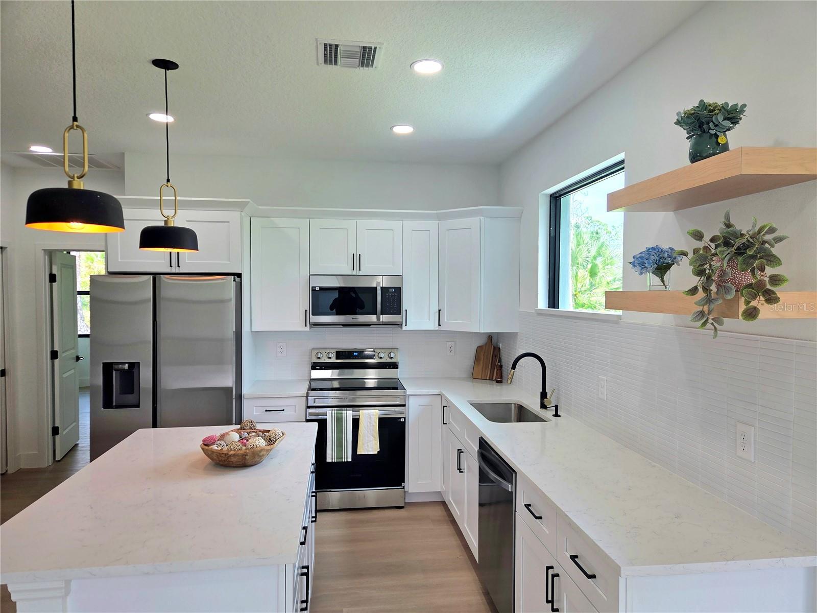 4566 ELDRON AVE, NORTH PORT, FL, 34286