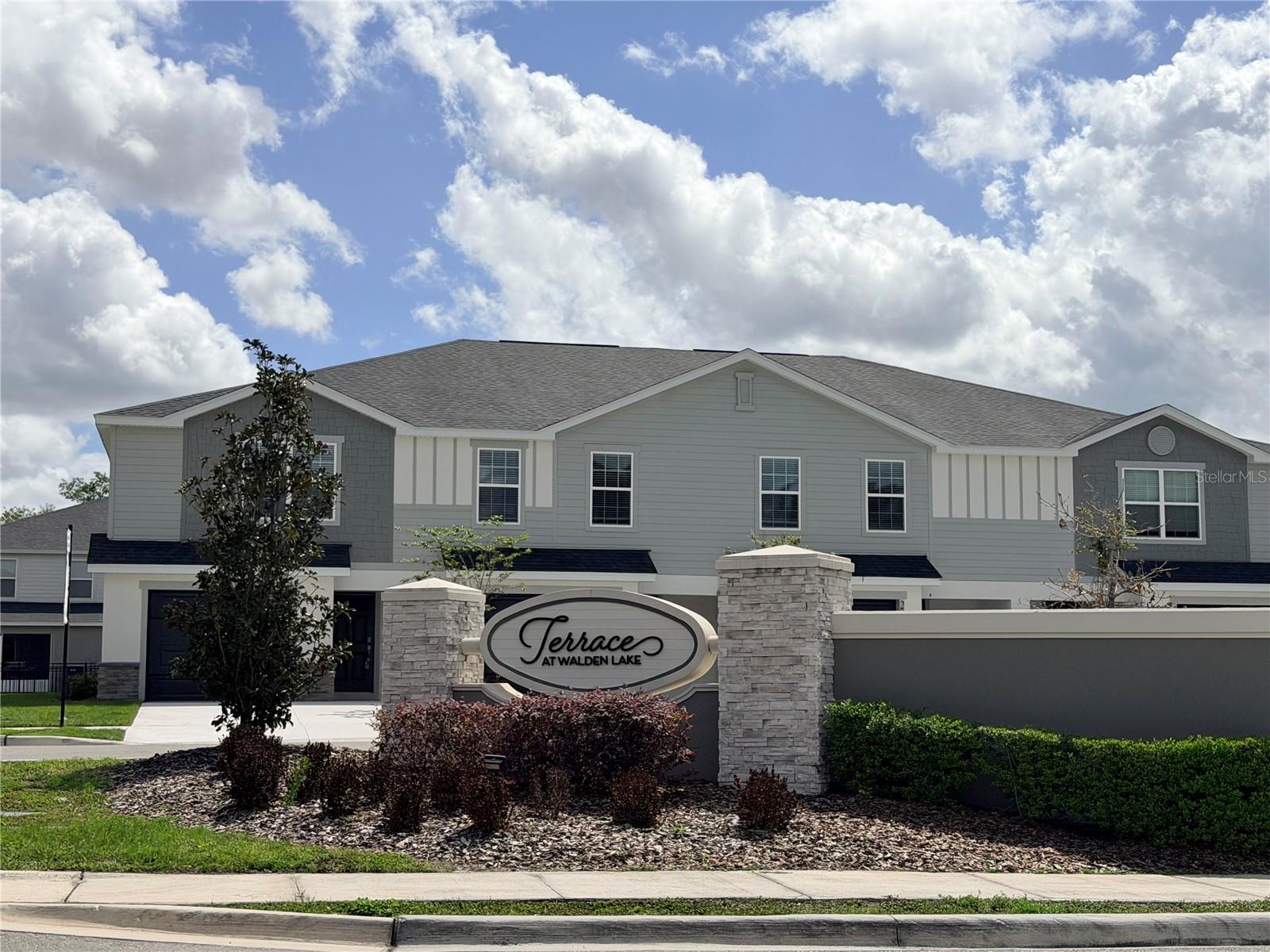 2738 IDYLL LAKES CIR, PLANT CITY, FL, 33566