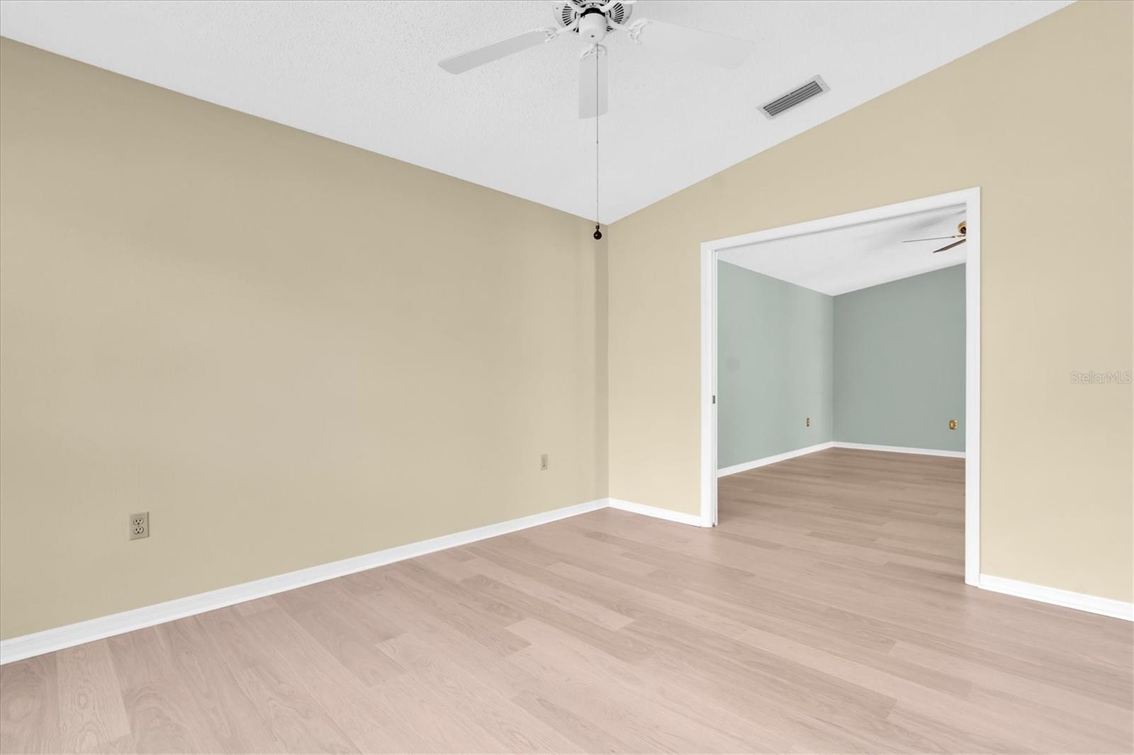 2023 NASH DR, CLEARWATER, FL, 33763