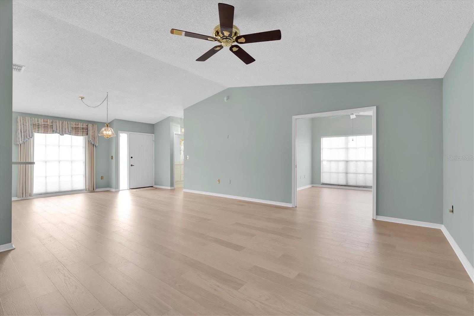 2023 NASH DR, CLEARWATER, FL, 33763