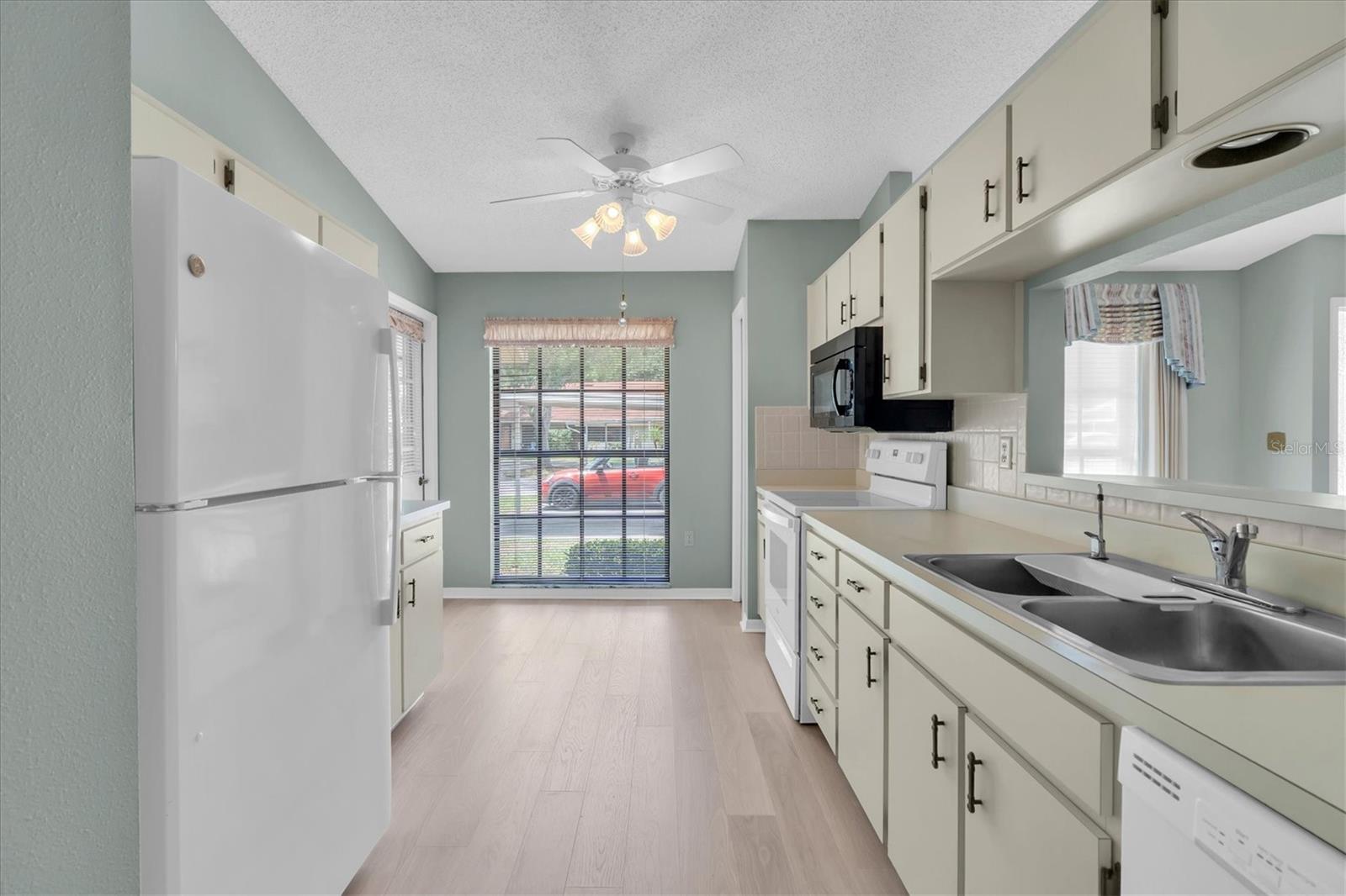 2023 NASH DR, CLEARWATER, FL, 33763