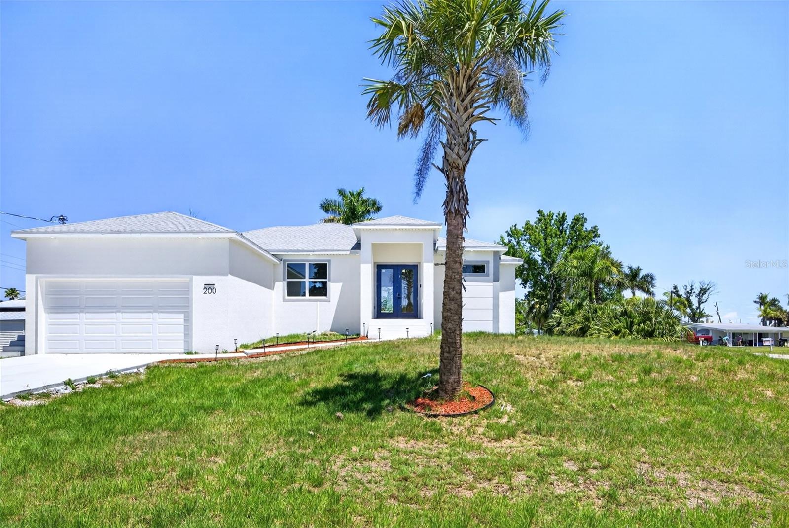 200 LEACH DR, PUNTA GORDA, FL, 33950