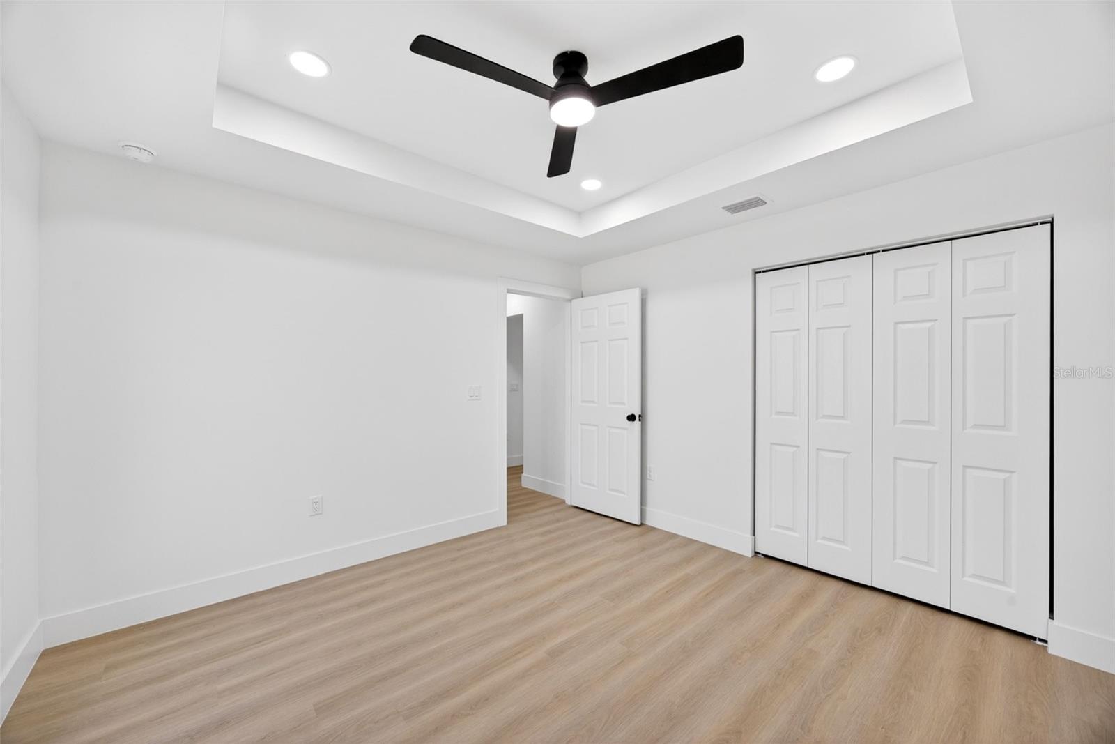 200 LEACH DR, PUNTA GORDA, FL, 33950