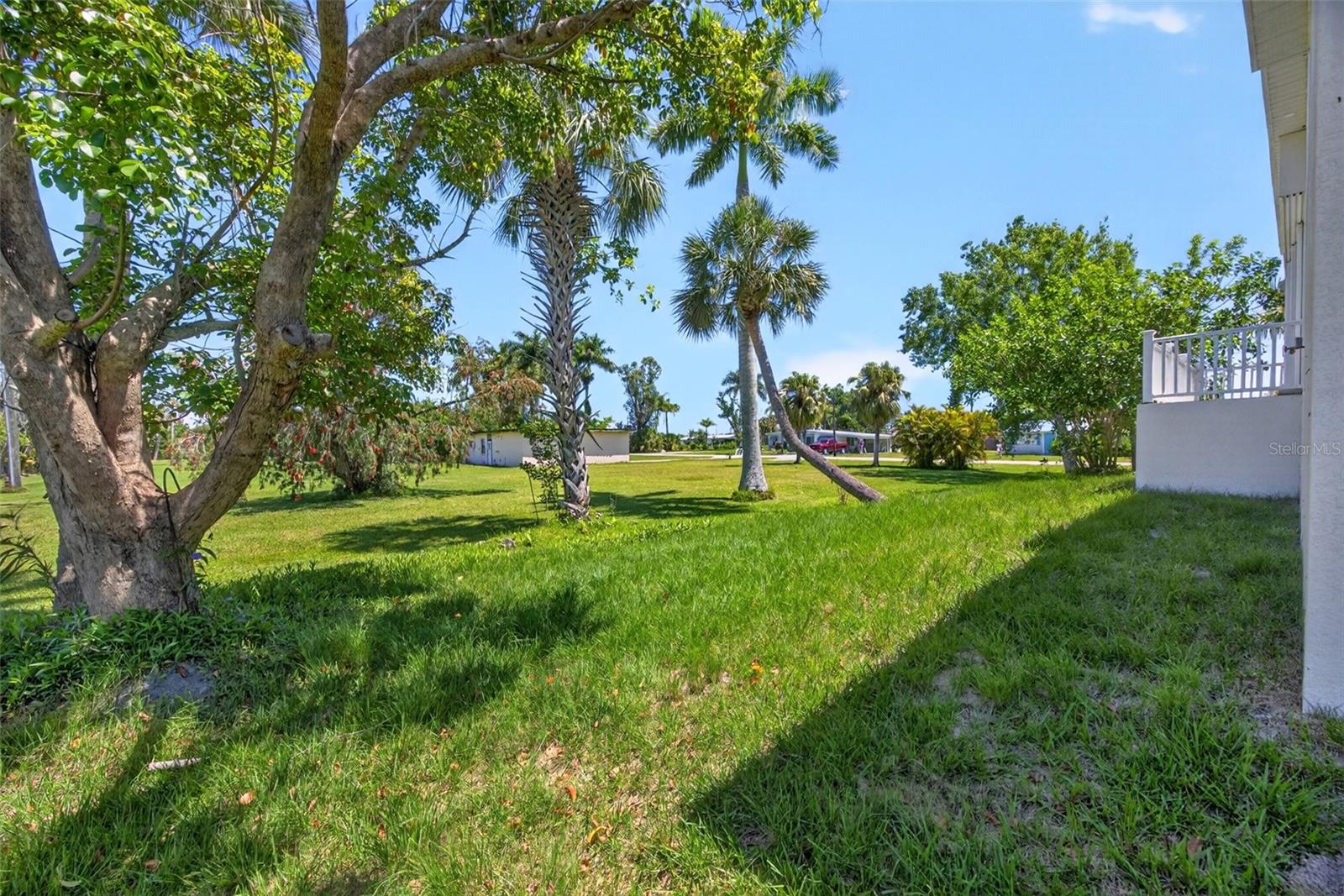 200 LEACH DR, PUNTA GORDA, FL, 33950