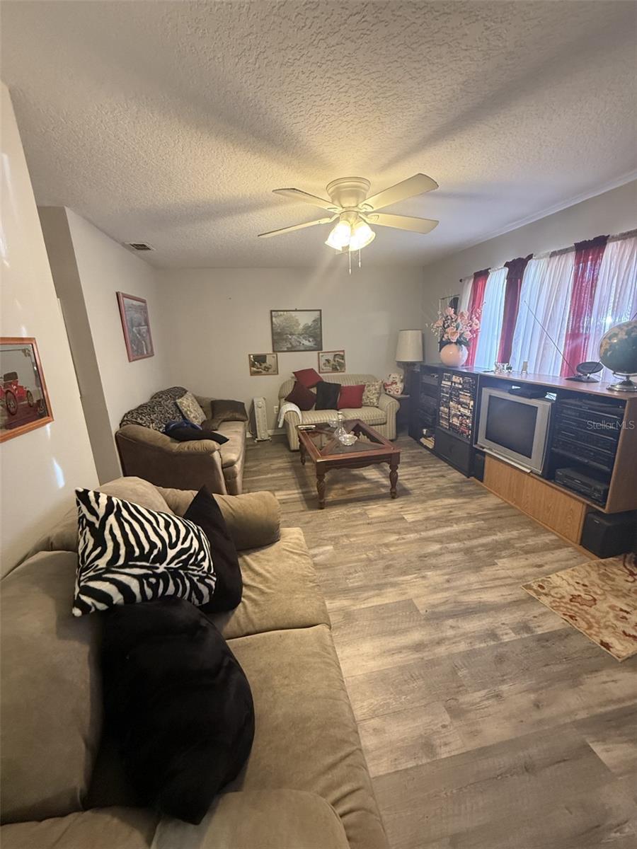 719 E GEORGIA AVE, DELAND, FL, 32724