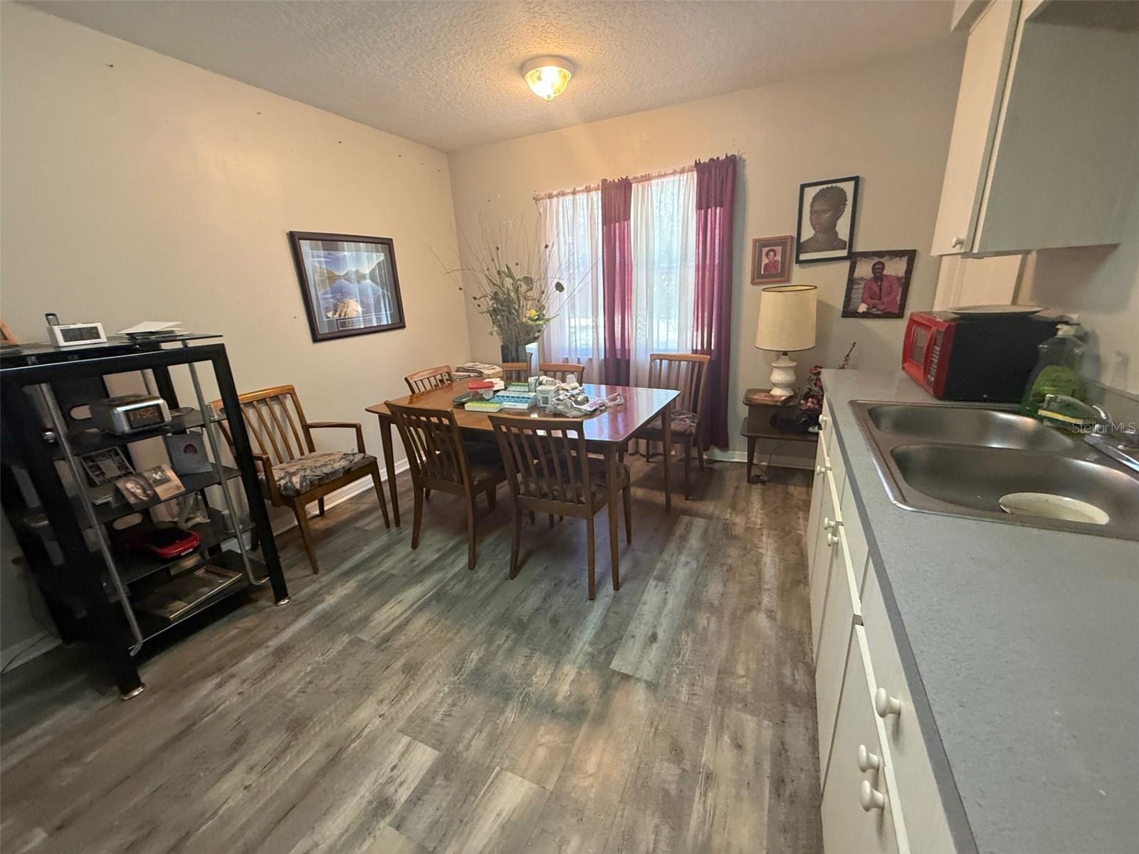 719 E GEORGIA AVE, DELAND, FL, 32724