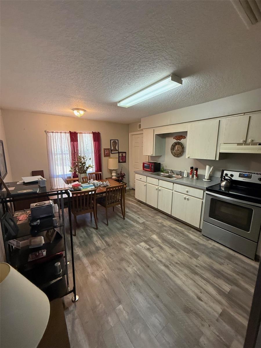 719 E GEORGIA AVE, DELAND, FL, 32724