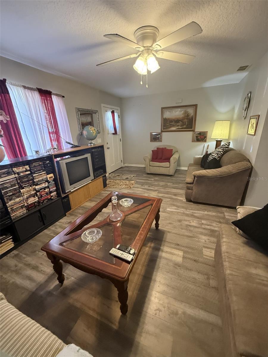 719 E GEORGIA AVE, DELAND, FL, 32724