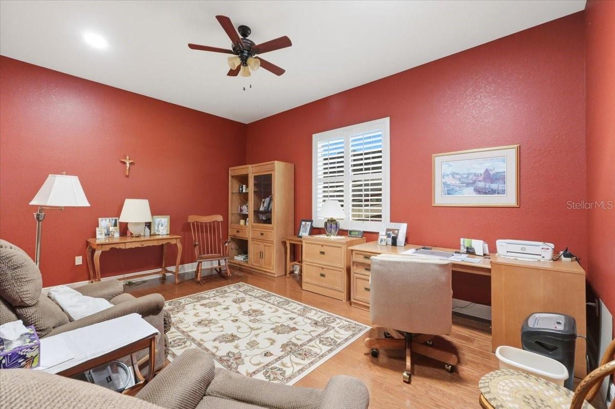 572 MEANDERING WAY, POLK CITY, FL, 33868