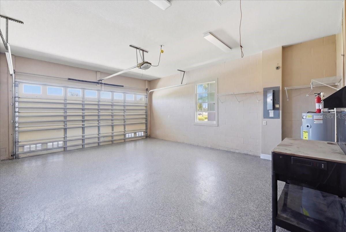 572 MEANDERING WAY, POLK CITY, FL, 33868