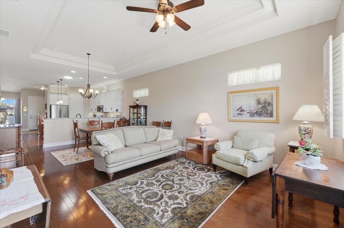 572 MEANDERING WAY, POLK CITY, FL, 33868