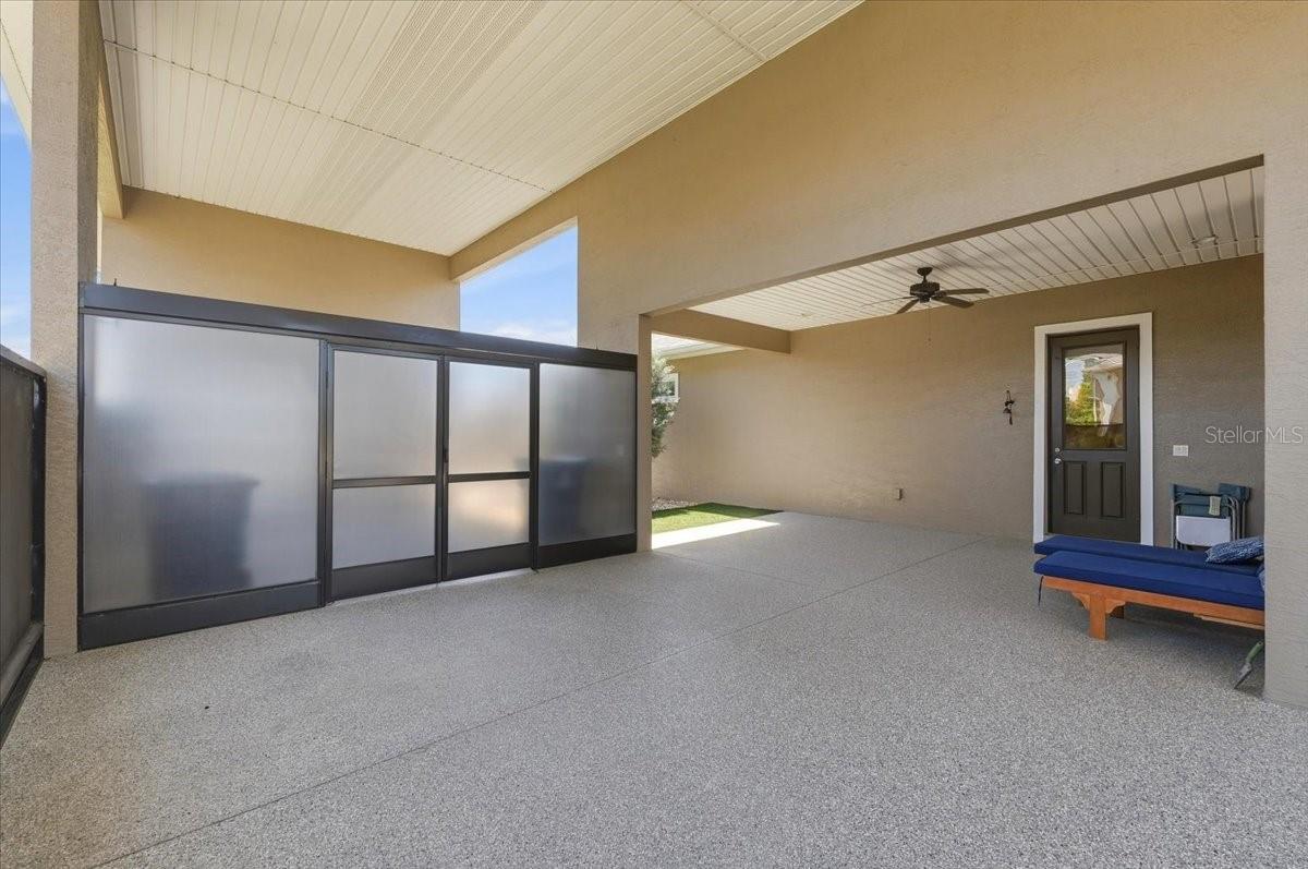 572 MEANDERING WAY, POLK CITY, FL, 33868