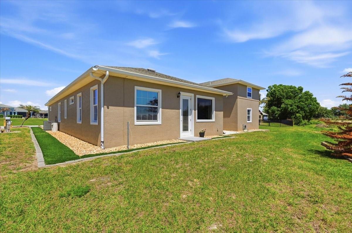 572 MEANDERING WAY, POLK CITY, FL, 33868