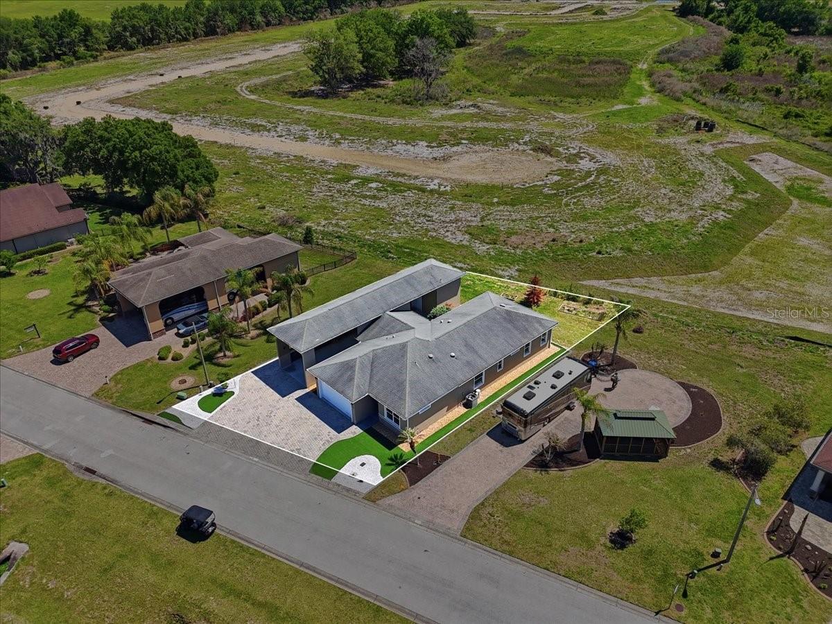 572 MEANDERING WAY, POLK CITY, FL, 33868