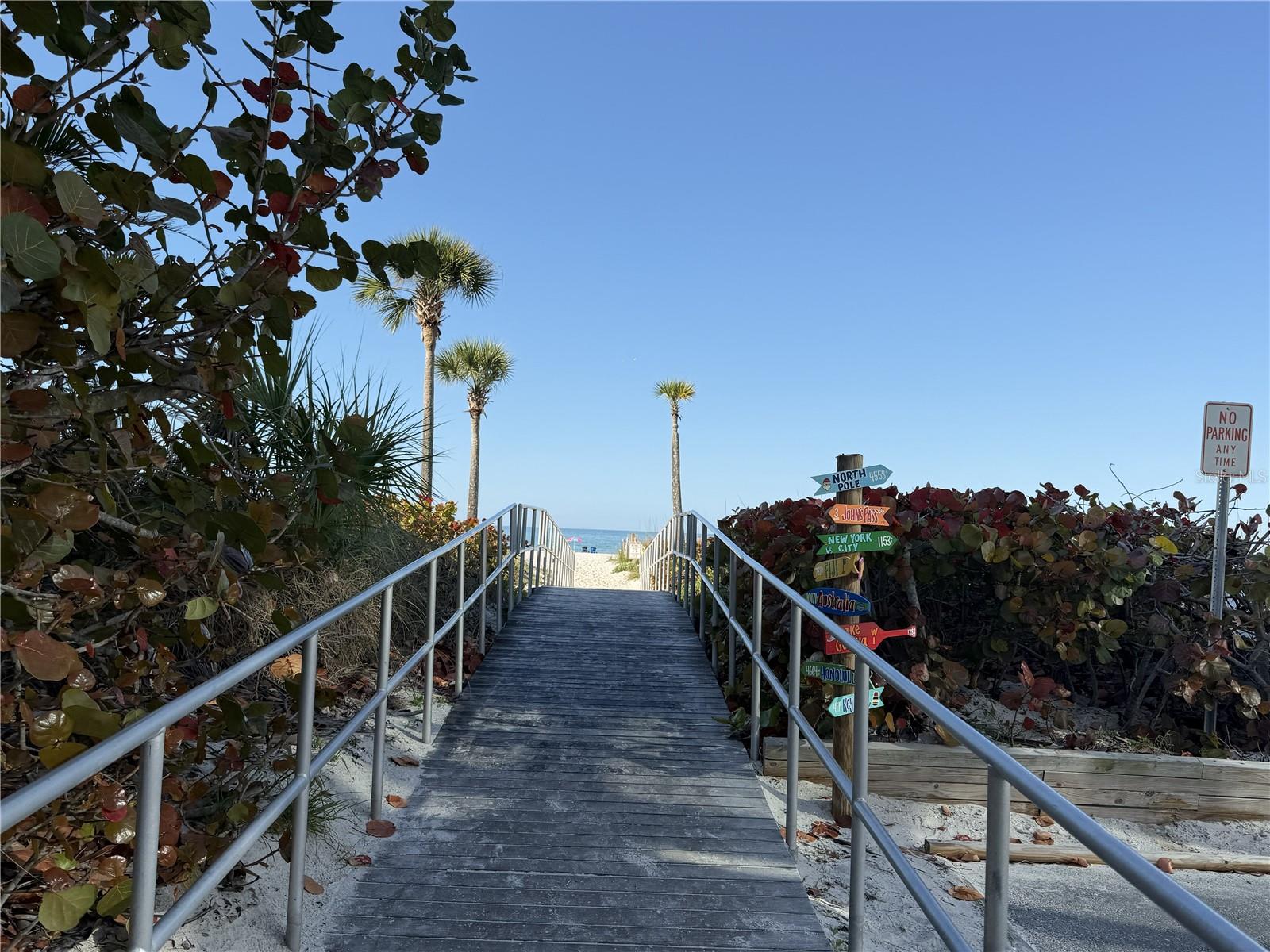 100 BOCA CIEGA DR, MADEIRA BEACH, FL, 33708