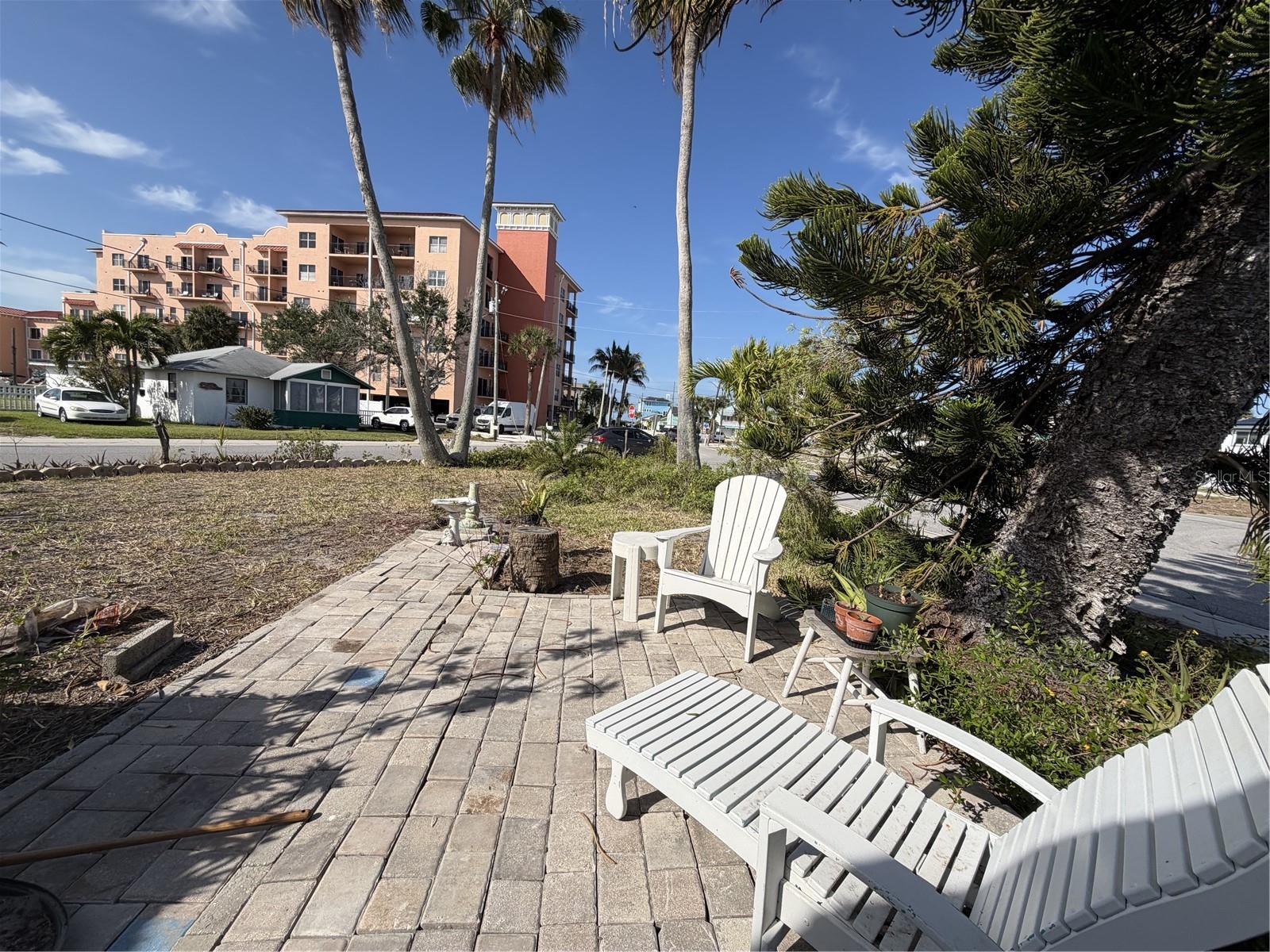 100 BOCA CIEGA DR, MADEIRA BEACH, FL, 33708