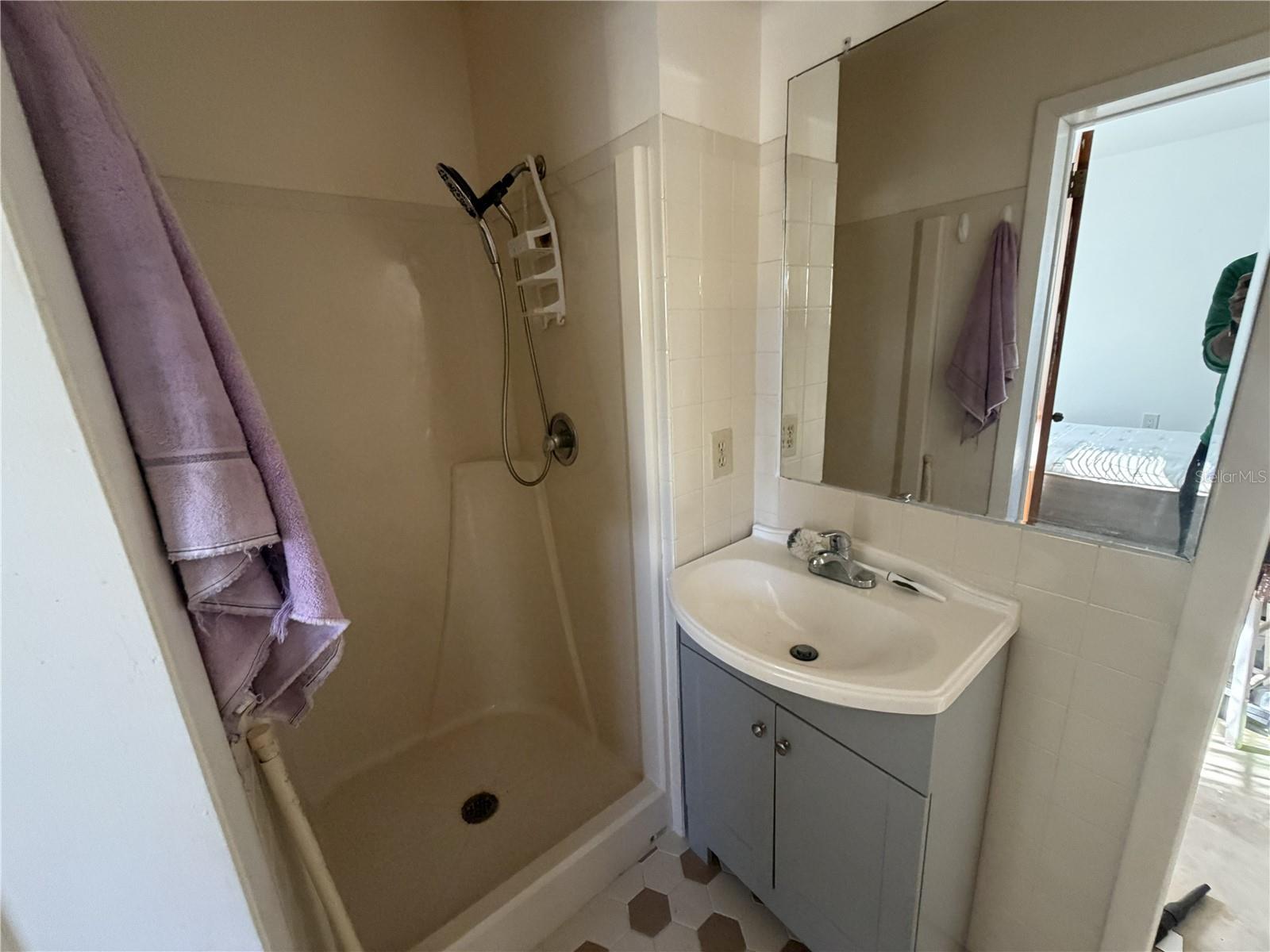 100 BOCA CIEGA DR, MADEIRA BEACH, FL, 33708