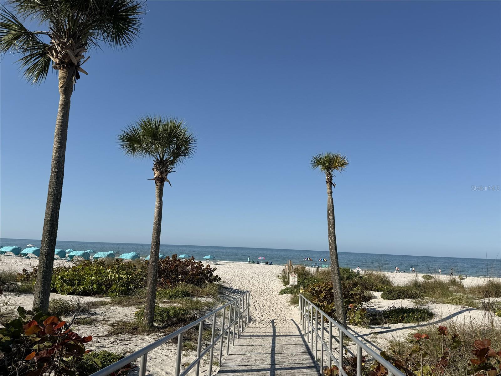 100 BOCA CIEGA DR, MADEIRA BEACH, FL, 33708