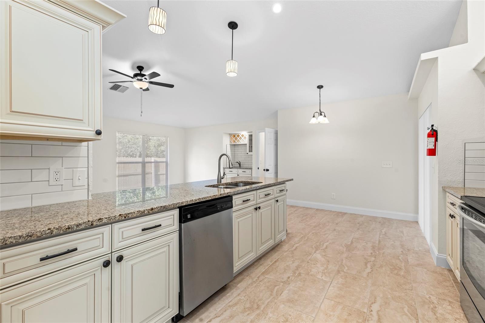 2141 SW BAYSHORE BLVD, PORT ST LUCIE, FL, 34984