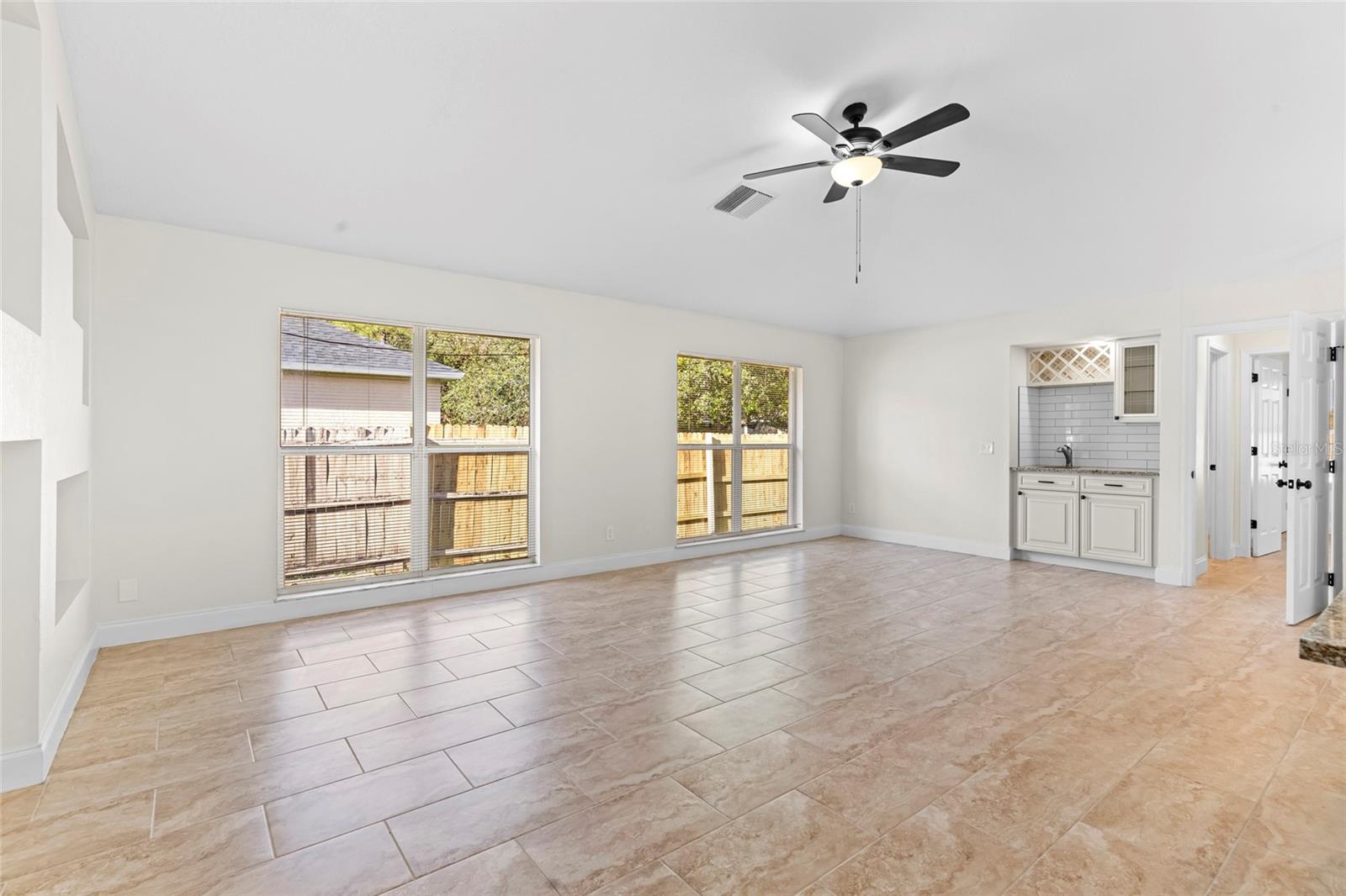 2141 SW BAYSHORE BLVD, PORT ST LUCIE, FL, 34984