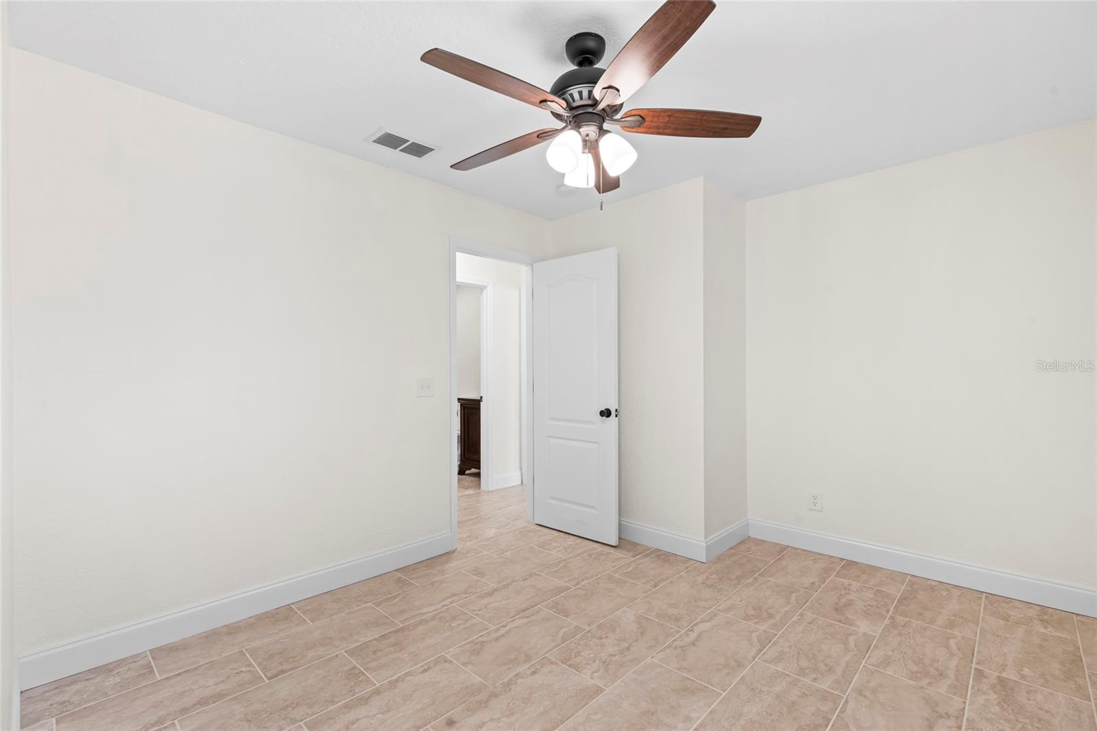 2141 SW BAYSHORE BLVD, PORT ST LUCIE, FL, 34984