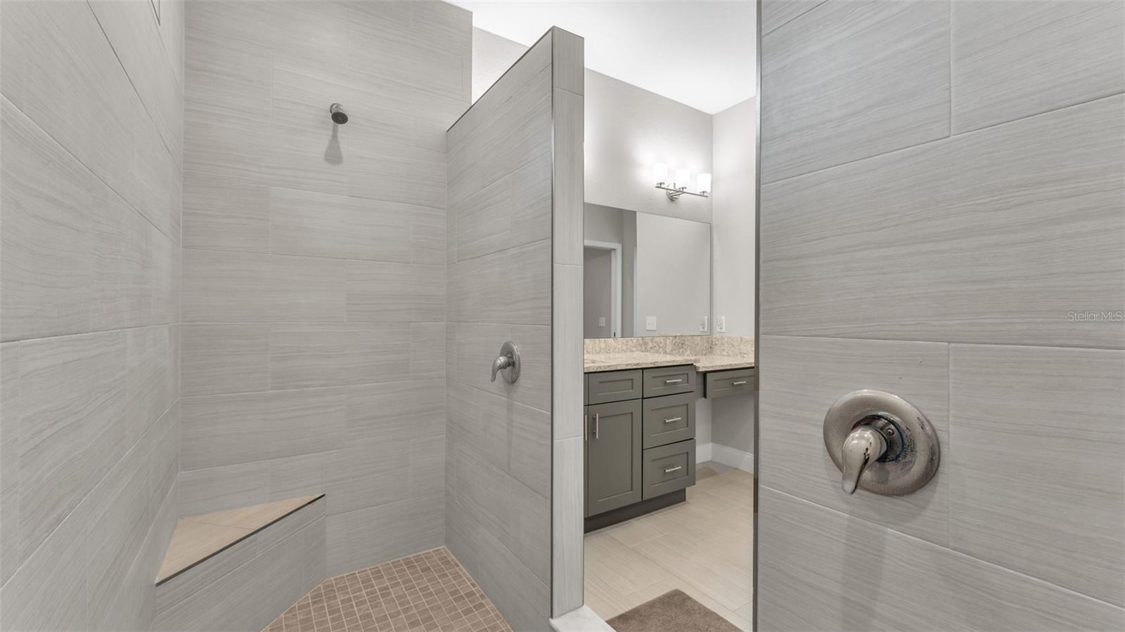 1221 KING AVE, LAKELAND, FL, 33803