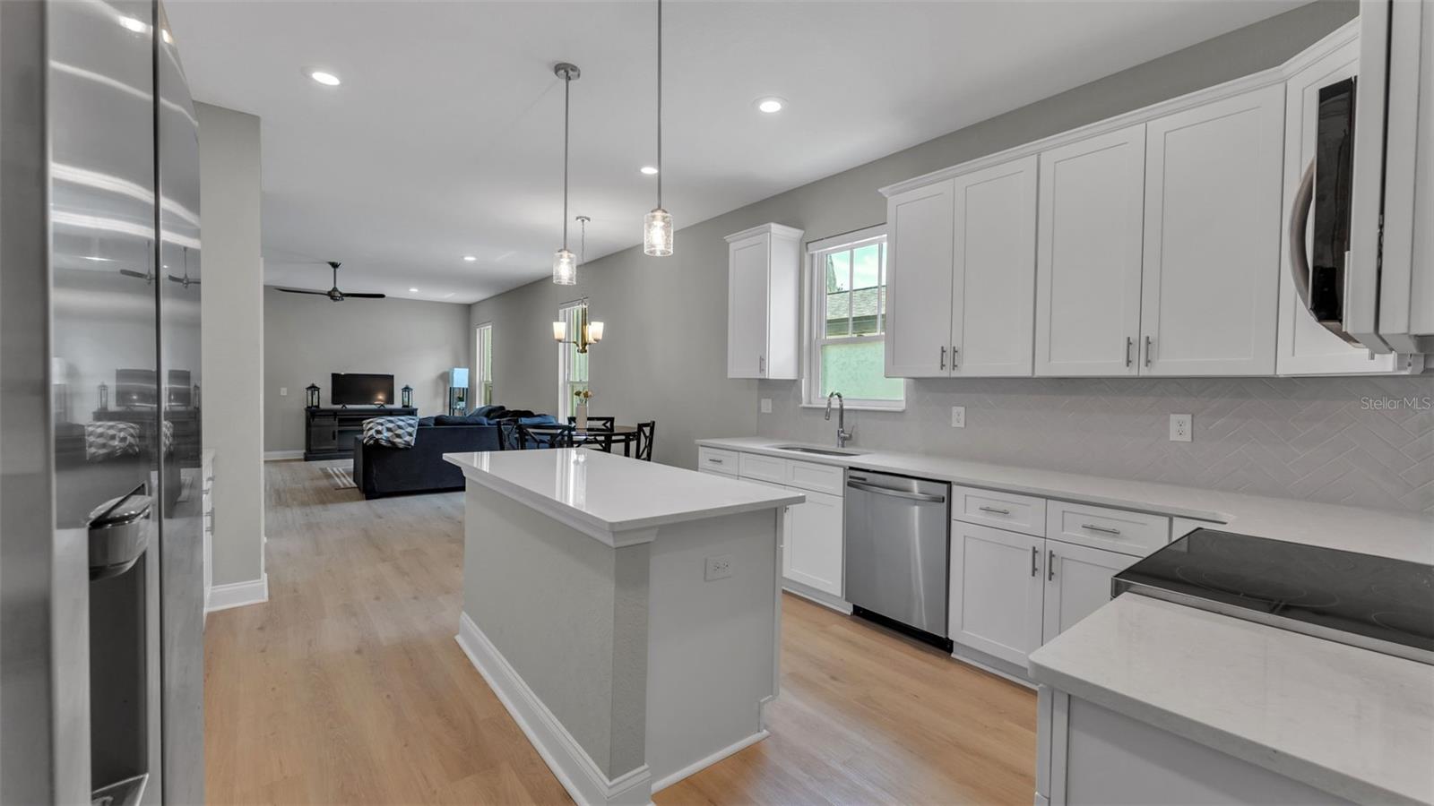 1221 KING AVE, LAKELAND, FL, 33803