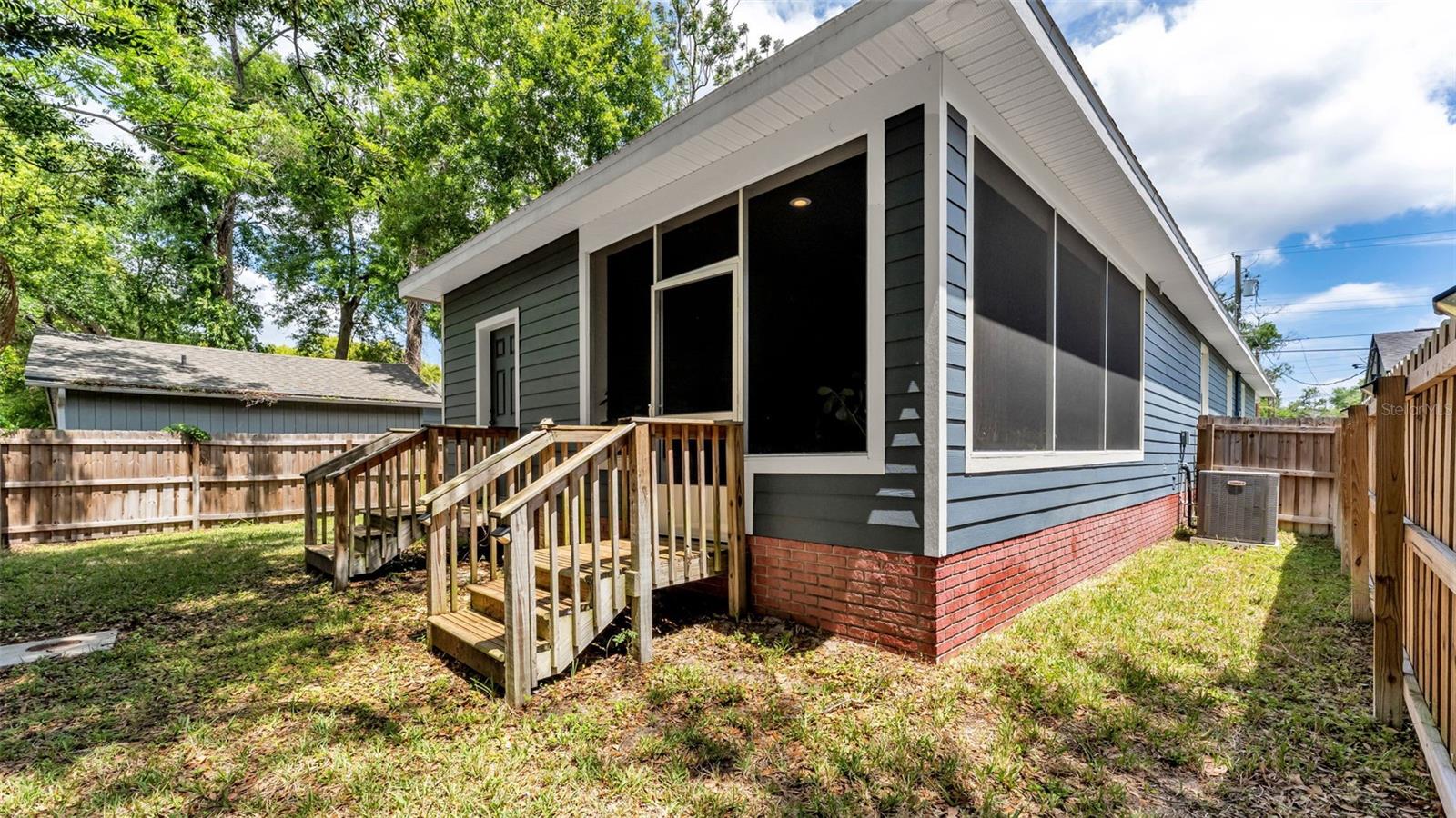 1221 KING AVE, LAKELAND, FL, 33803