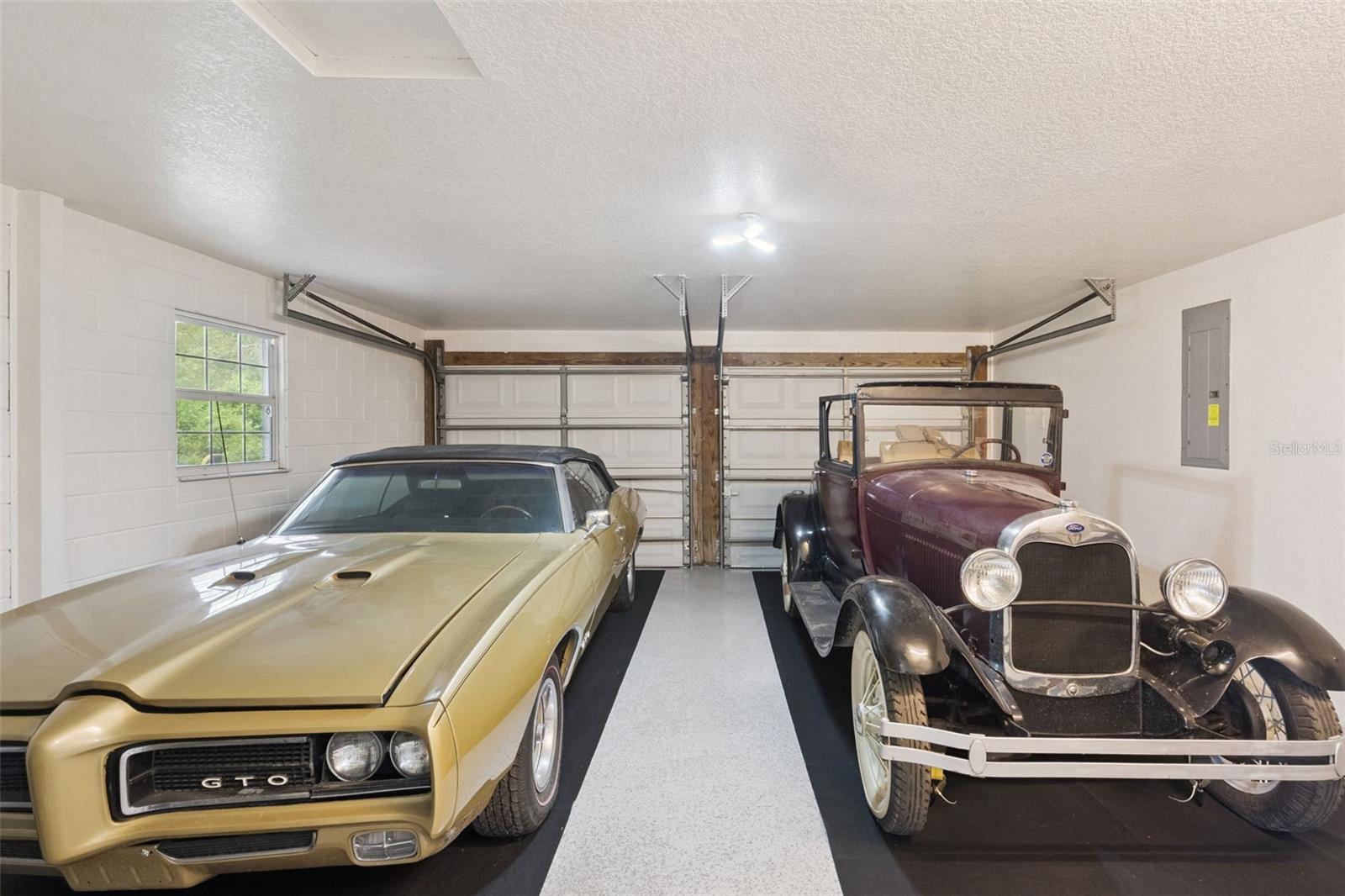 22726 WINTERWILLOW LN, EUSTIS, FL, 32736