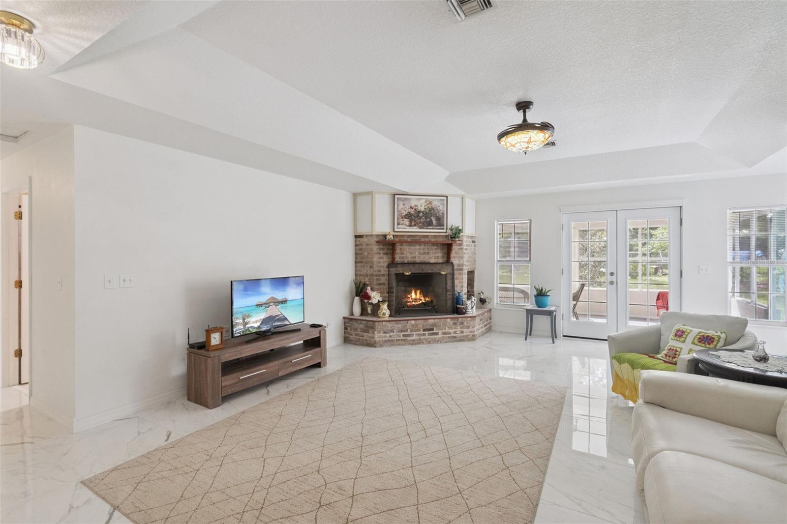 22726 WINTERWILLOW LN, EUSTIS, FL, 32736