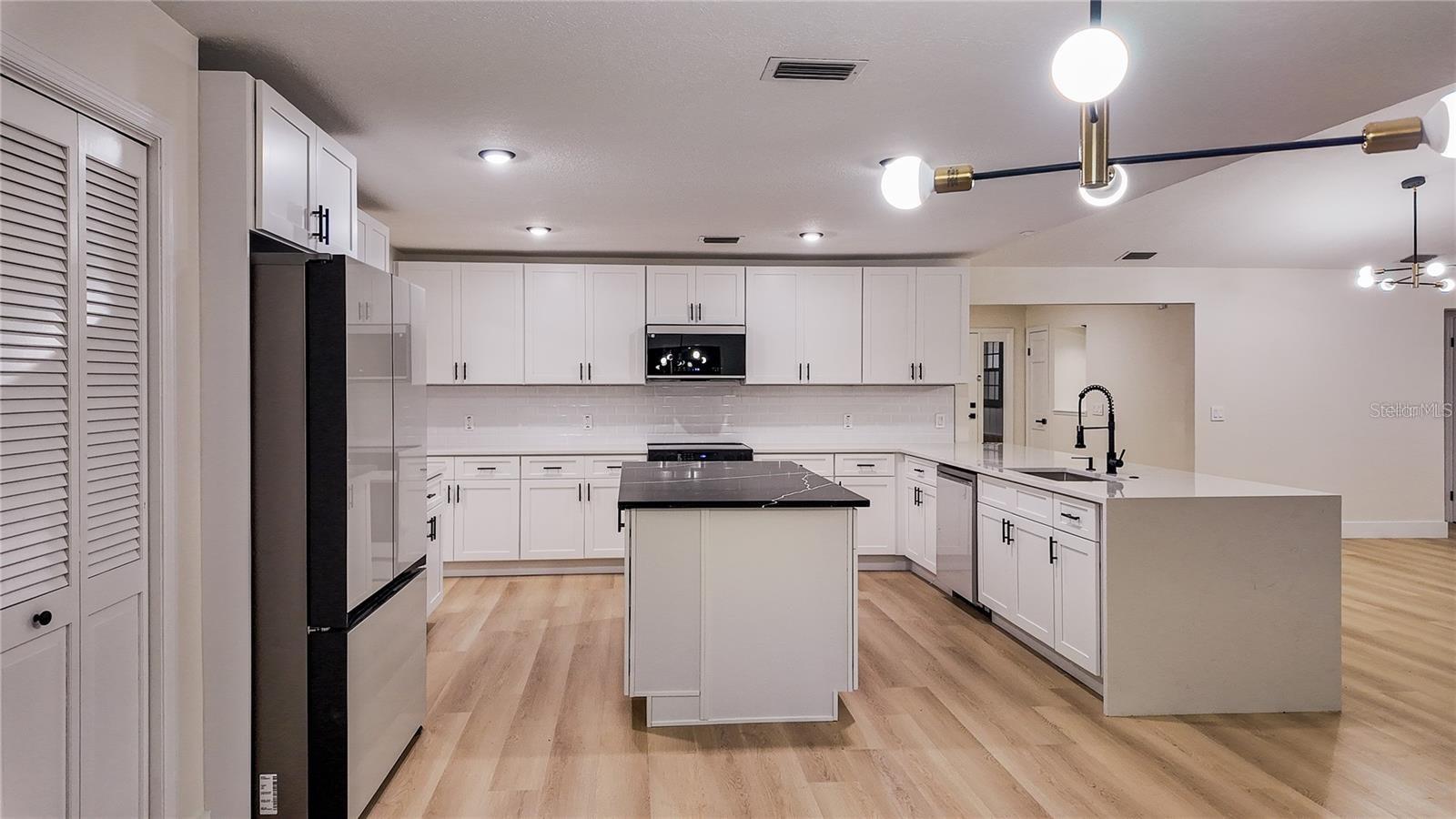 5320 NE 2ND LN, OCALA, FL, 34470